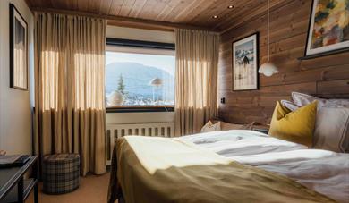 double room with a view of Gaustatoppen