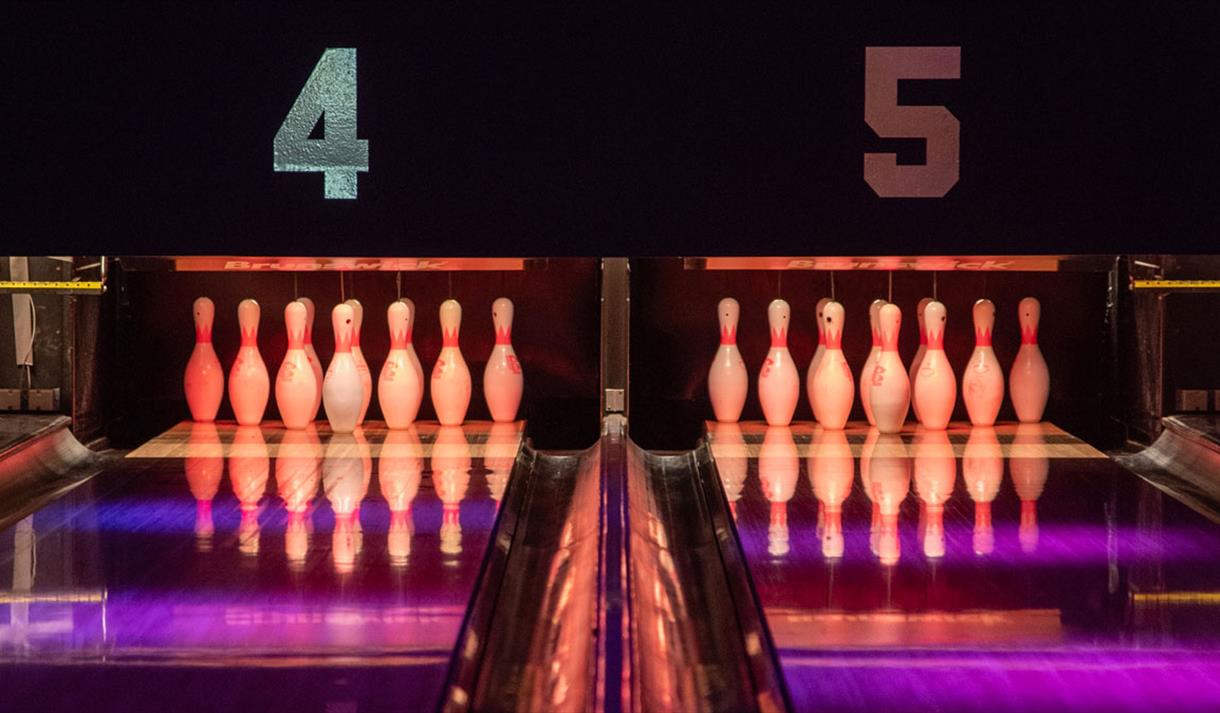 bowling at O'Learys in Skien
