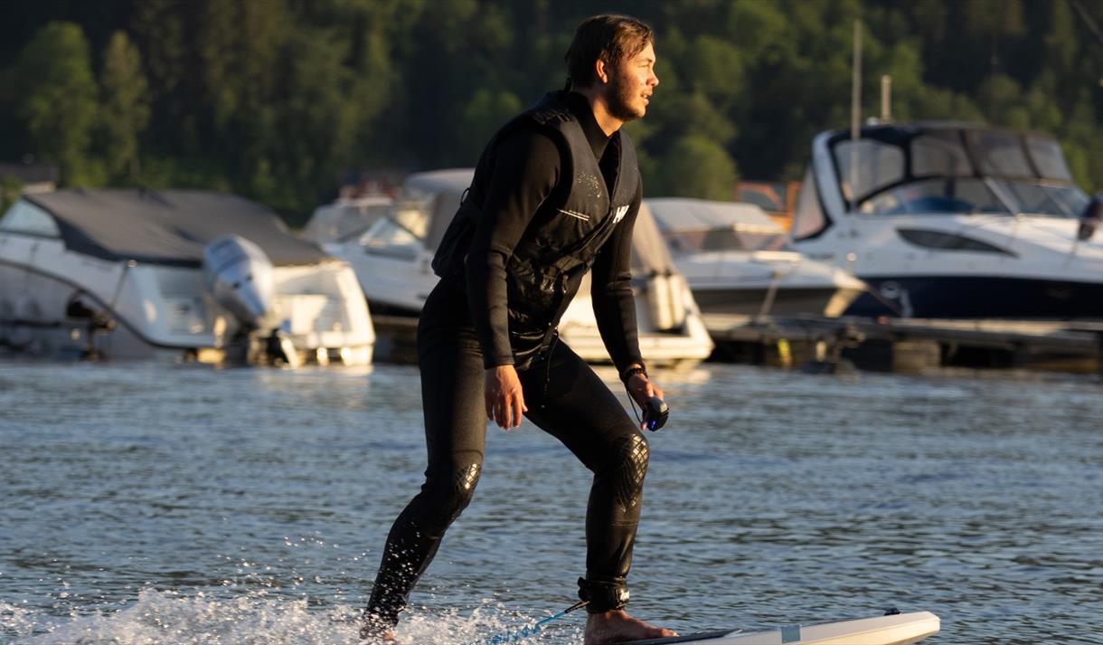 Your guide Halvor will teach how to be the king/queen of water