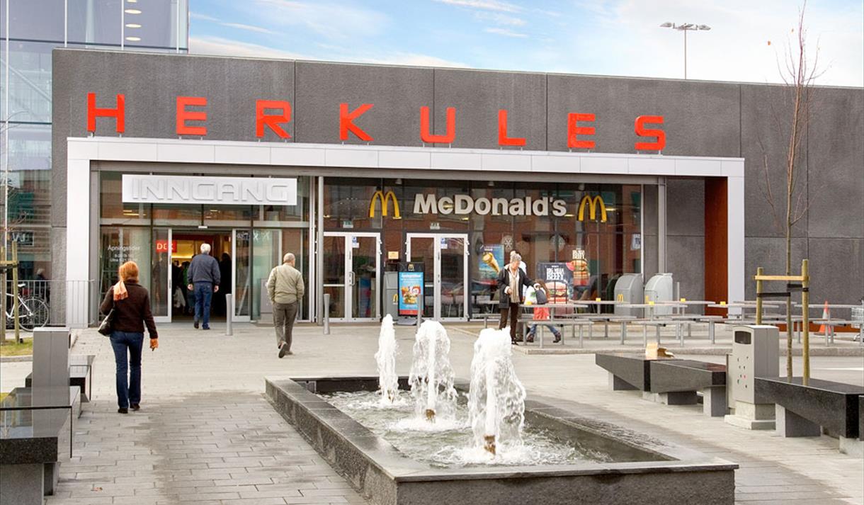 The entrance to Herkules shopping centre