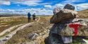 hikers on the trail to Kalhovd