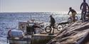 group of cyclists going on board the Kragerø Taxiboat